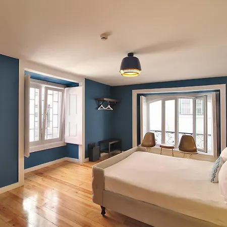 Stay Inn Lisbon Hostel *