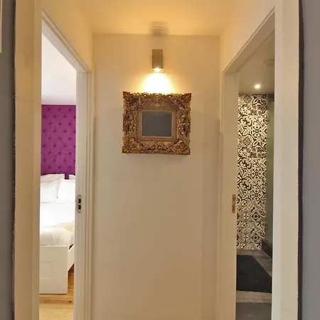 Stay Inn Lisbon Hostel אכסניה