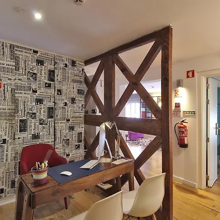 Хостел Stay Inn Lisbon Hostel Лиссабон