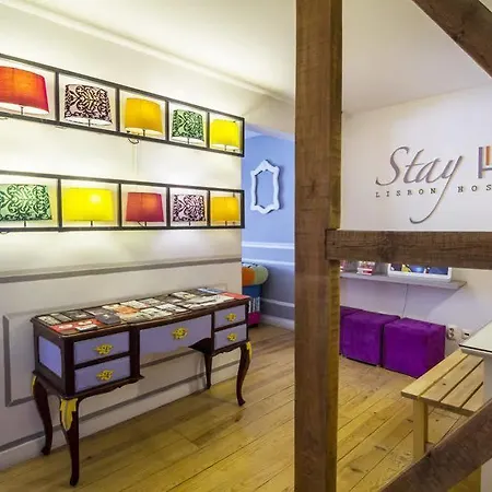 Stay Inn Lisbon Hostel ליסבון
